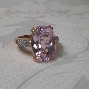 ❤14k solid yellow gold,  Kunzite and Diamond ring. FIRM